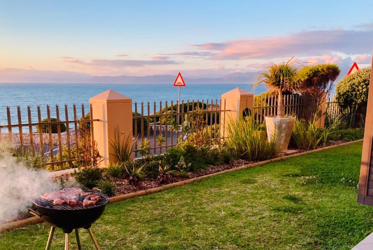 דה קלדרס Sage At Whale Cove - Sea Facing Apartment מראה חיצוני תמונה