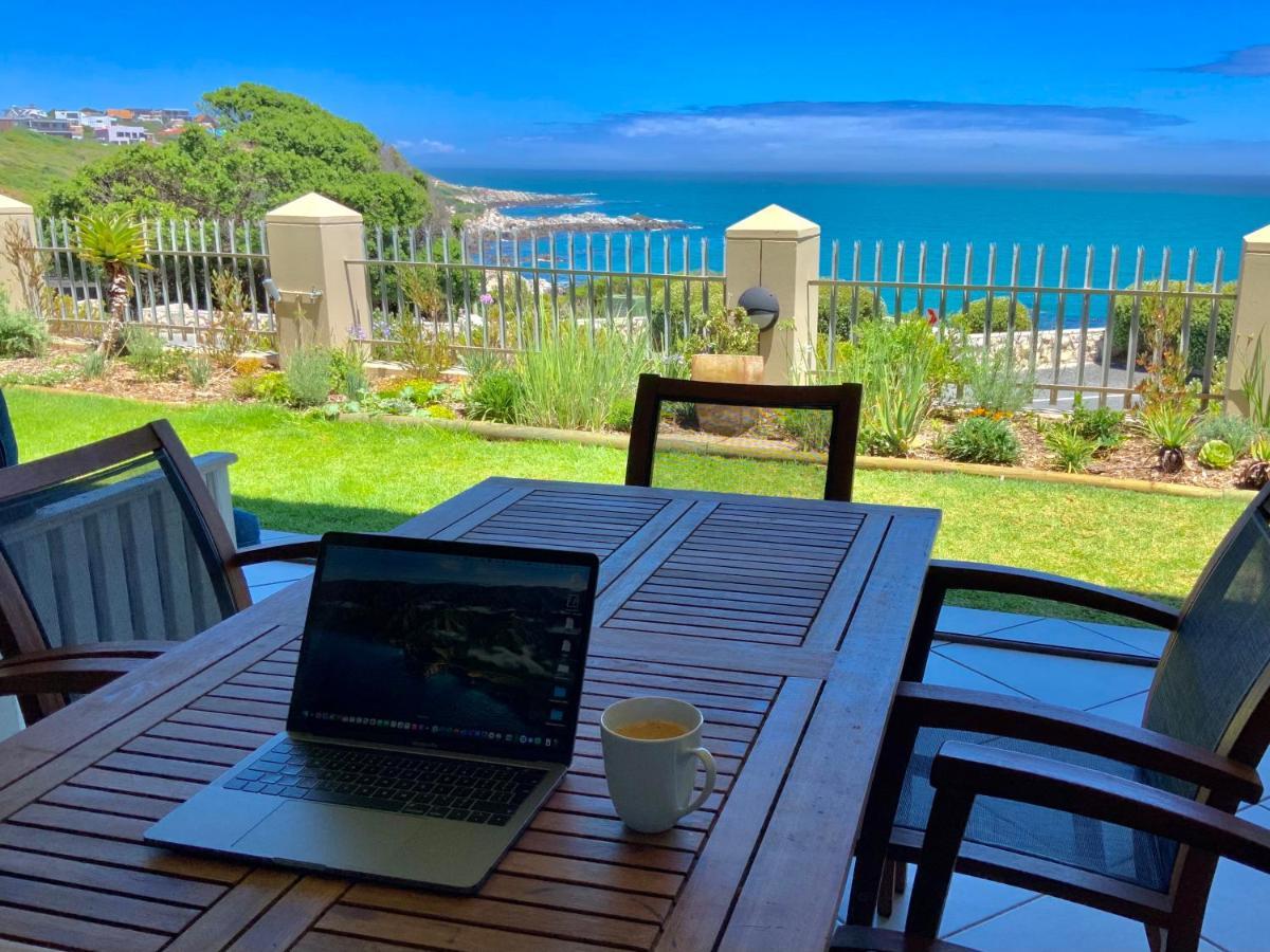 דה קלדרס Sage At Whale Cove - Sea Facing Apartment מראה חיצוני תמונה